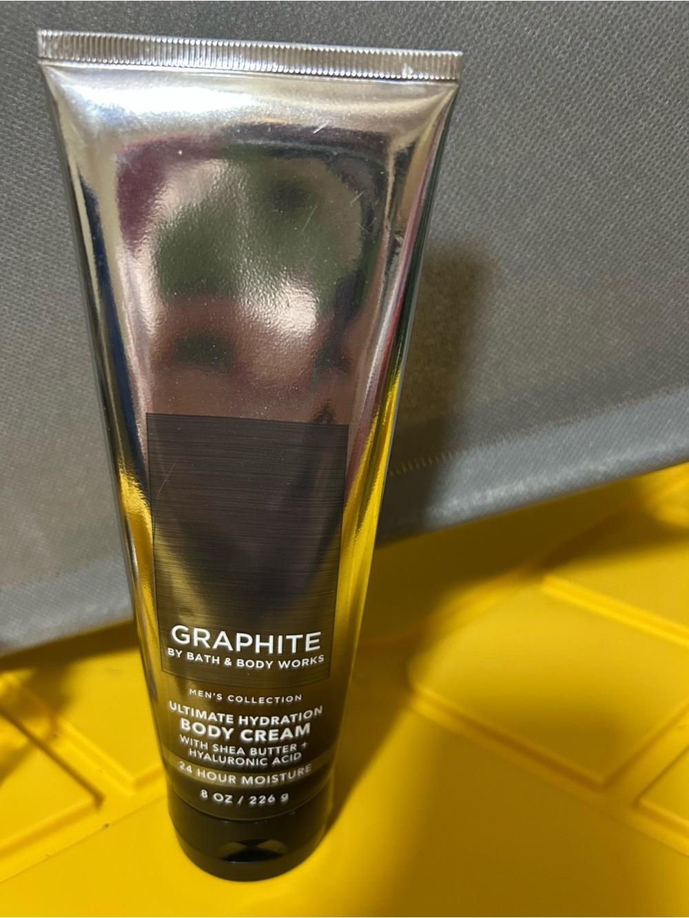Bath & Body Works Graphite Ultimate Hydration Body Cream - Metallic Silver